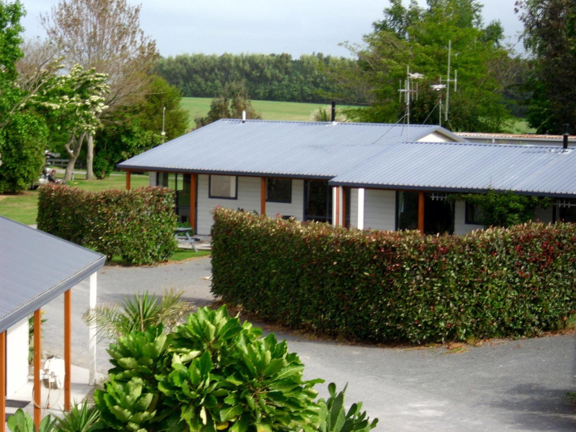 Maketu Hilltop Holiday Park Extérieur photo